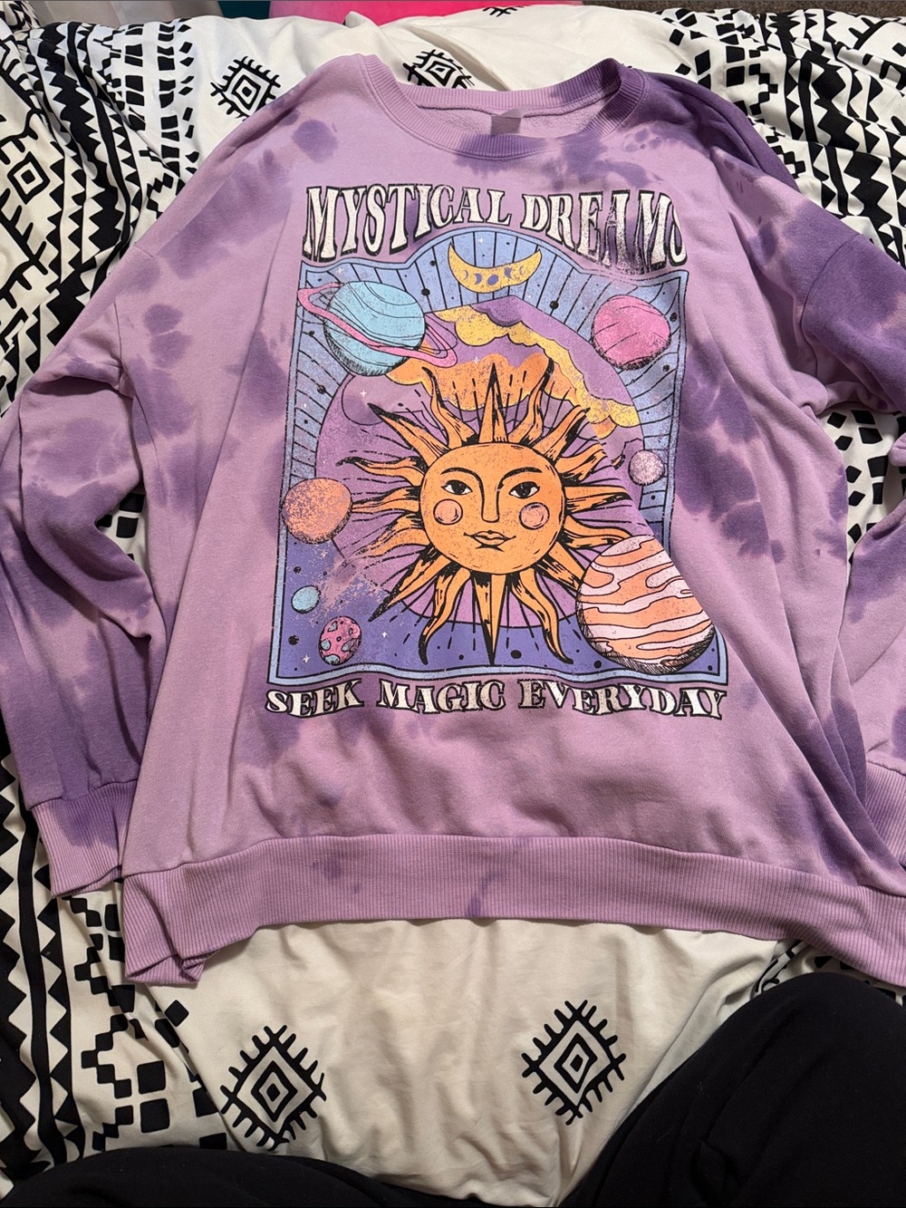 No Boundaries Lavender & Purple Mystical Dreams Graphic Crewneck Sweater